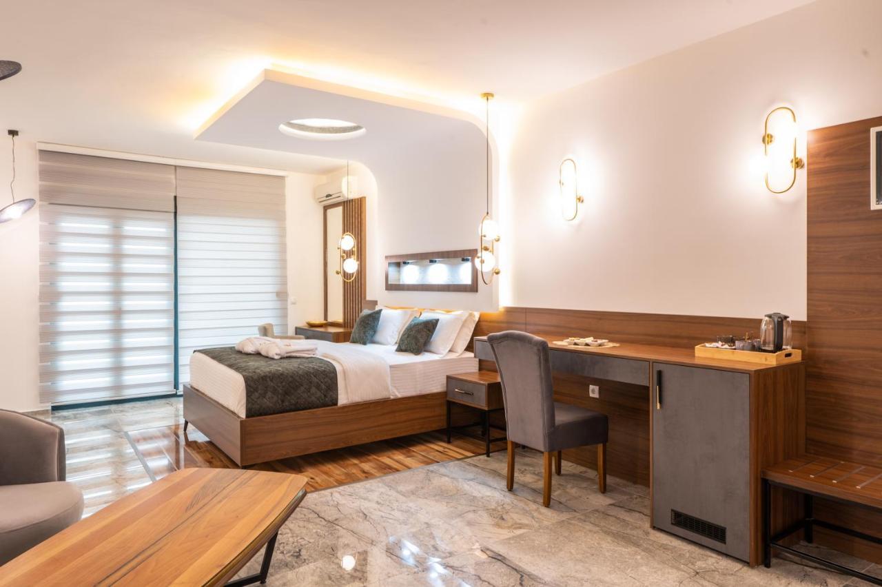 Barjaktar - Luxury Suites & Spa Ulcinj Exteriör bild