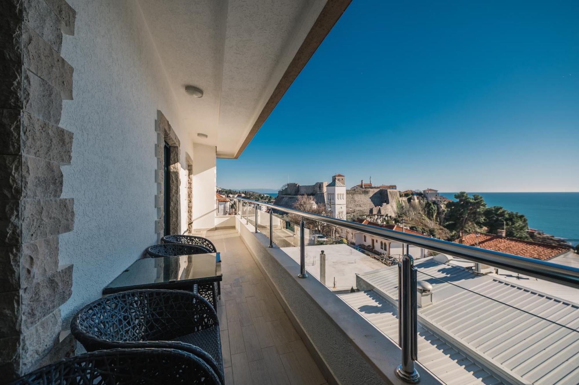 Barjaktar - Luxury Suites & Spa Ulcinj Exteriör bild