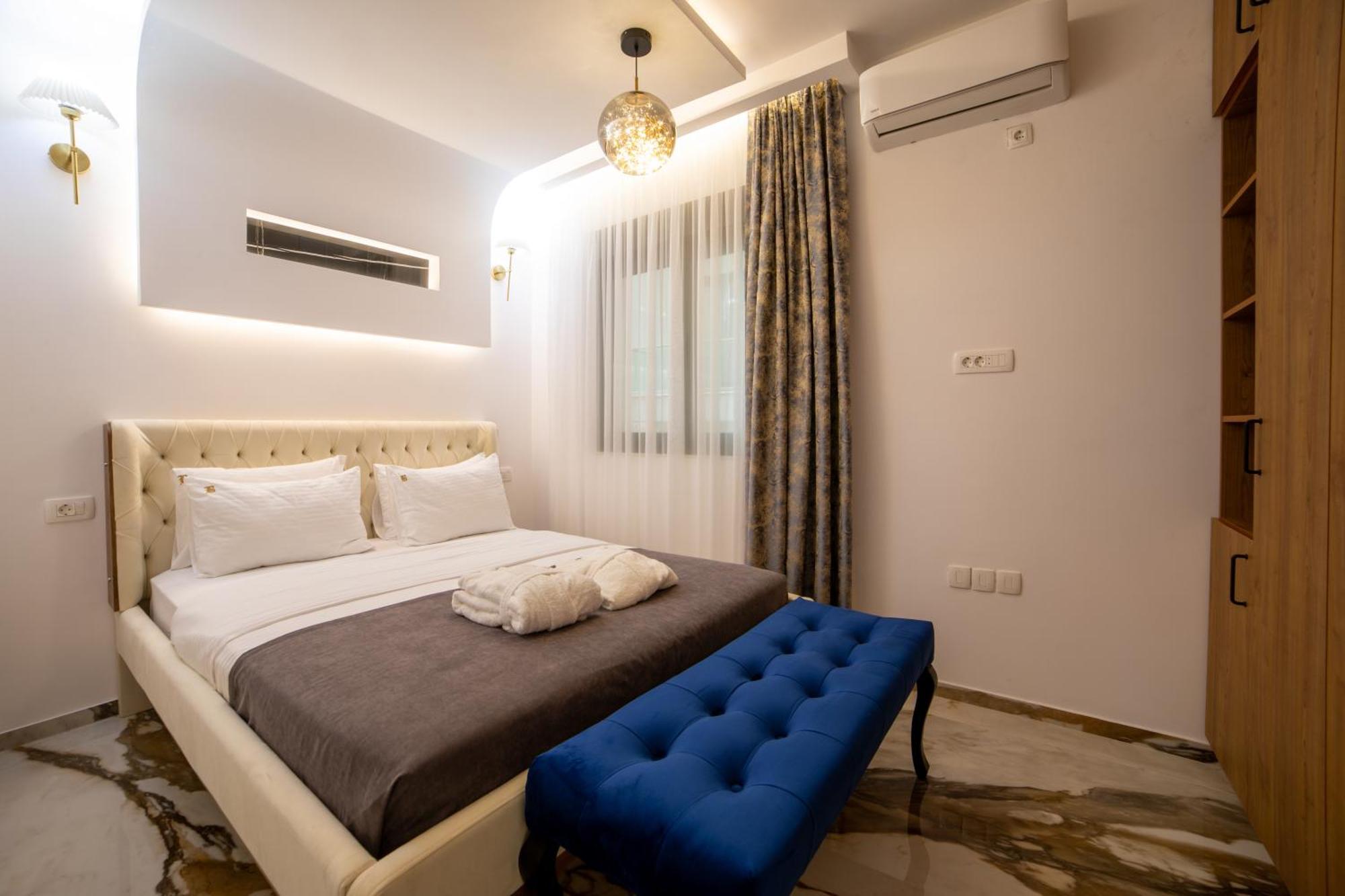 Barjaktar - Luxury Suites & Spa Ulcinj Rum bild